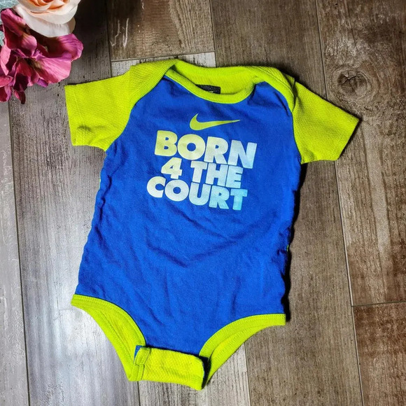 Nike Born 4 The Court Blue and Green Bodysuit Baby Boy Size 9/12M - Picture 1 of 7